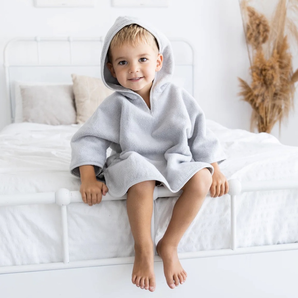 natemia hooded poncho size 6-8 years Organic Hooded Poncho in Grey